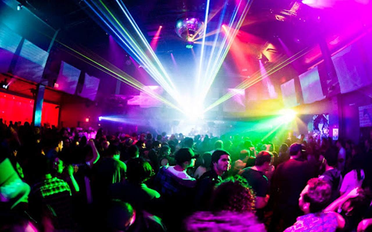 1015 Folsom Fake Id